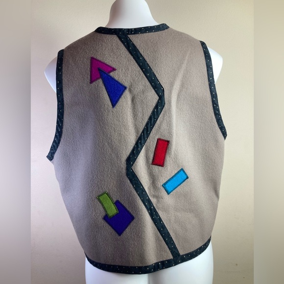 🐲💙 Lynn Murray Wool Vest - Picture 9 of 10